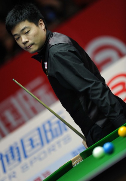 和球员间的 和球员间的