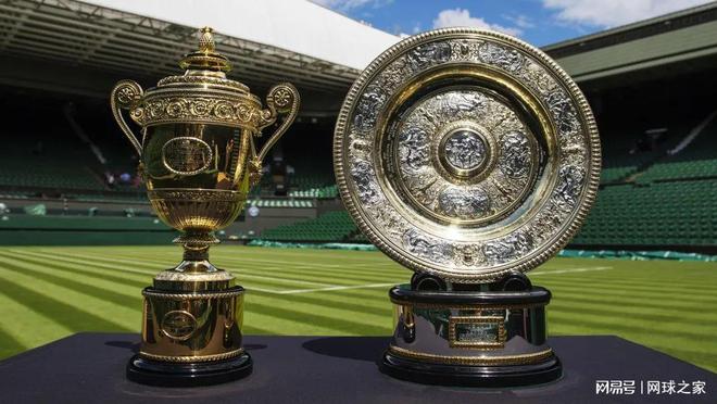 中展现出的 中展现出的