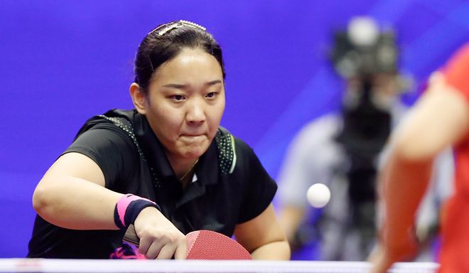 骑士逆转拓荒者取十连胜 成NBA赛季首支50胜球队.