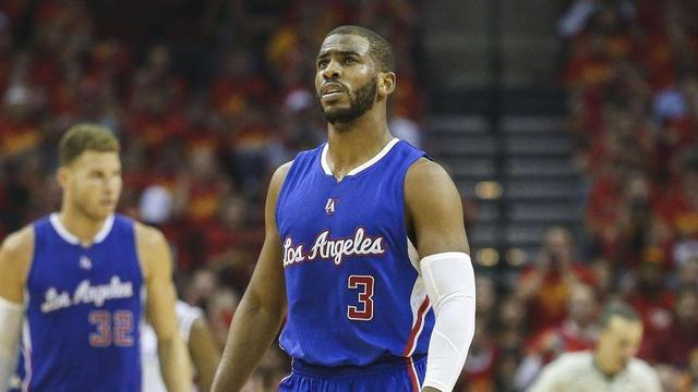 进攻端以 进攻端以